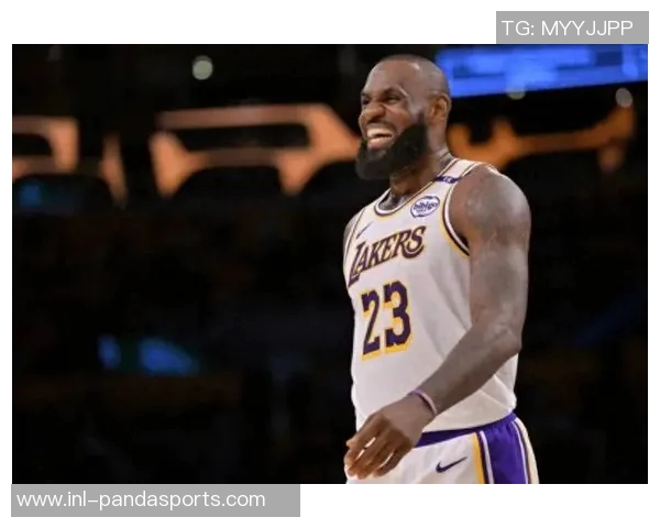 霍里分析詹姆斯心态认为频繁换队会影响其历史地位 霍里分析詹姆斯心态认为频繁换队会影响其历史地位