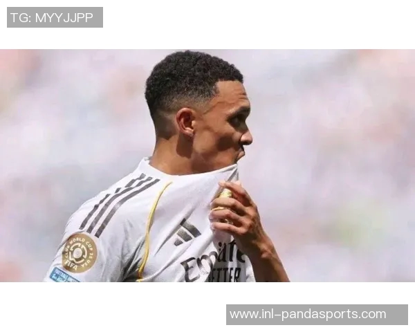 阿斯报分析阿诺德卡瓦哈尔复出或促使阿隆索调整战术为五后卫体系