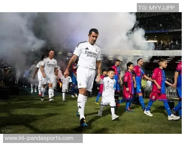 皇马关注身价7500万欧的伊尔迪兹下周欧冠现场考察他