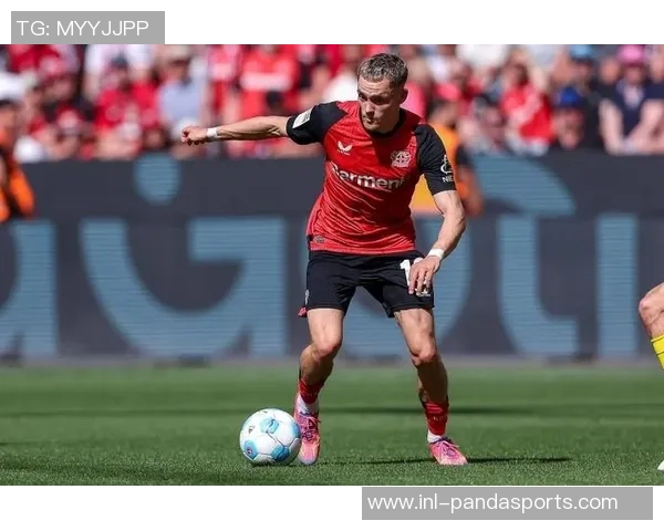 利物浦客场挑战布伦特福德海报曝光维尔茨加克波范戴克科纳特齐亮相 利物浦客场挑战布伦特福德海报曝光维尔茨加克波范戴克科纳特齐亮相